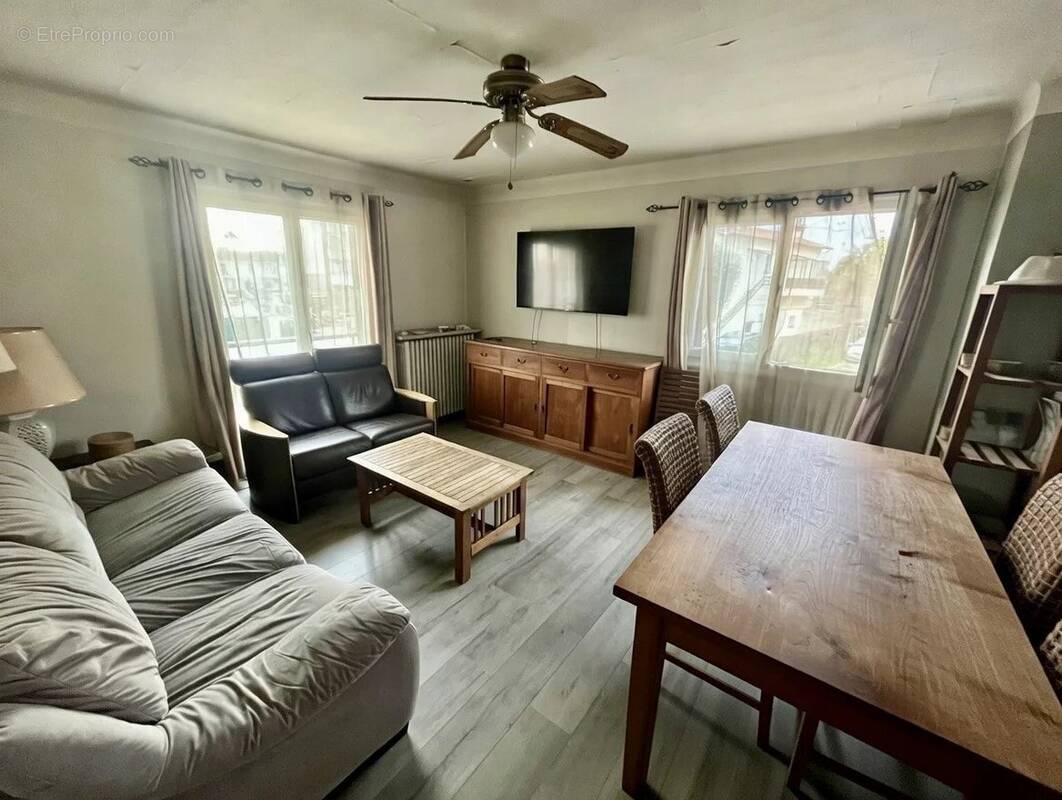 Appartement à CAGNES-SUR-MER