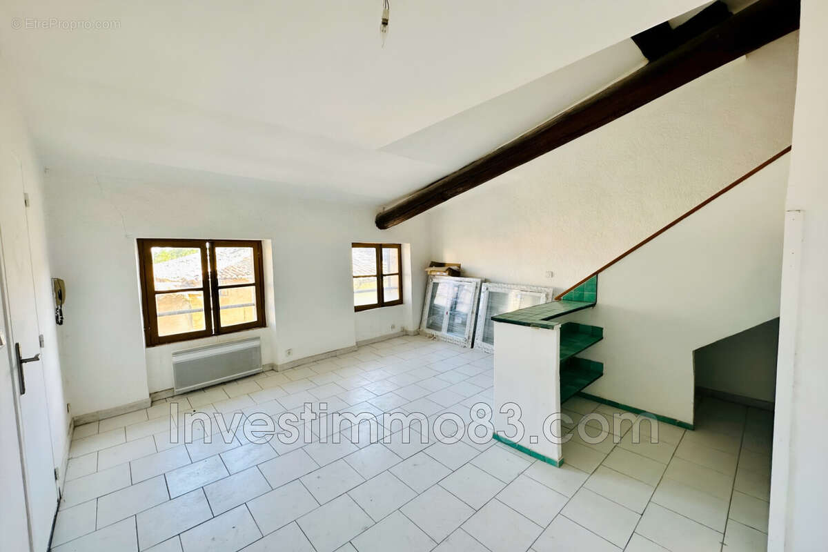 Appartement à PERTUIS