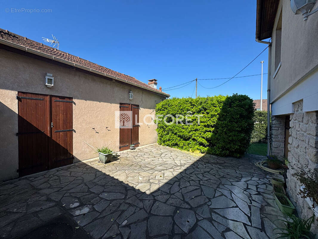 Maison à VILLEMOMBLE