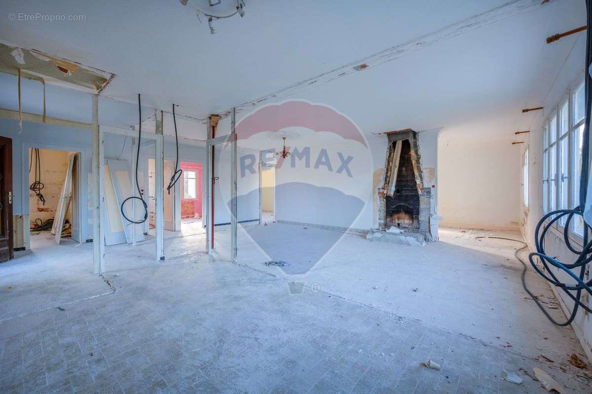 Maison à DOMPIERRE-SUR-MER