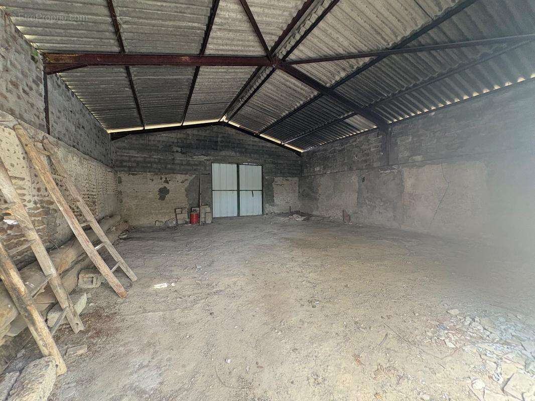 Maison à rénover avec dépendances et 16 870m2 de terrain Proche de AIRE SUR L'ADOUR (40) - photo 18