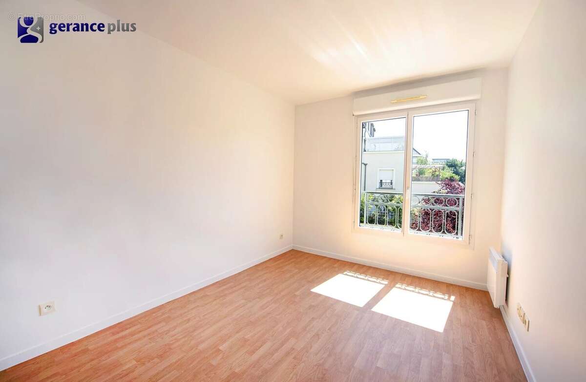 Appartement à LE PERREUX-SUR-MARNE