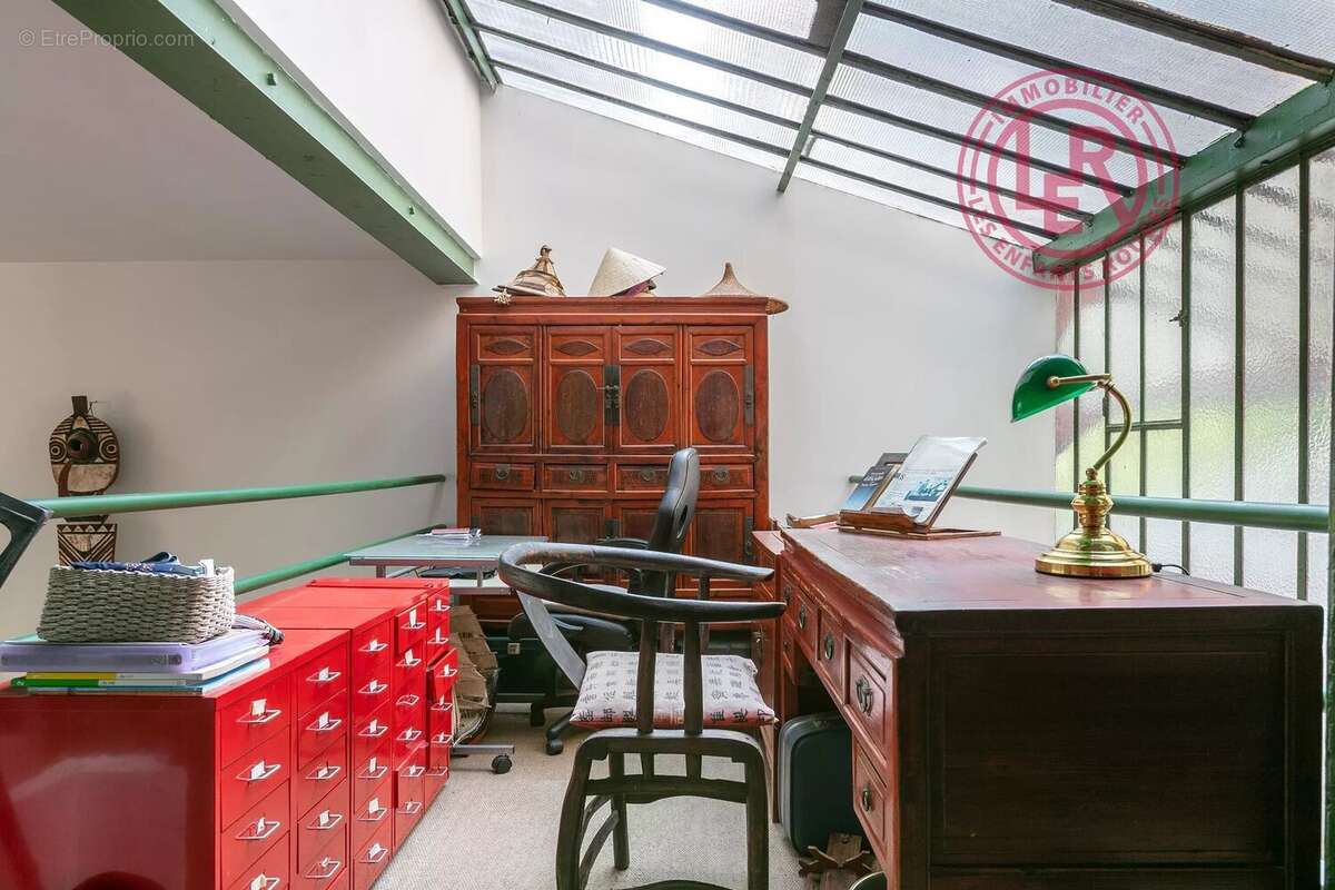 Appartement à PARIS-10E