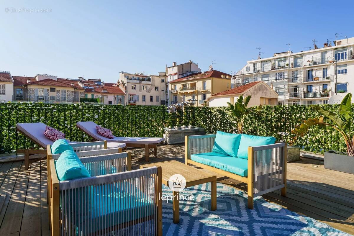 Appartement à NICE