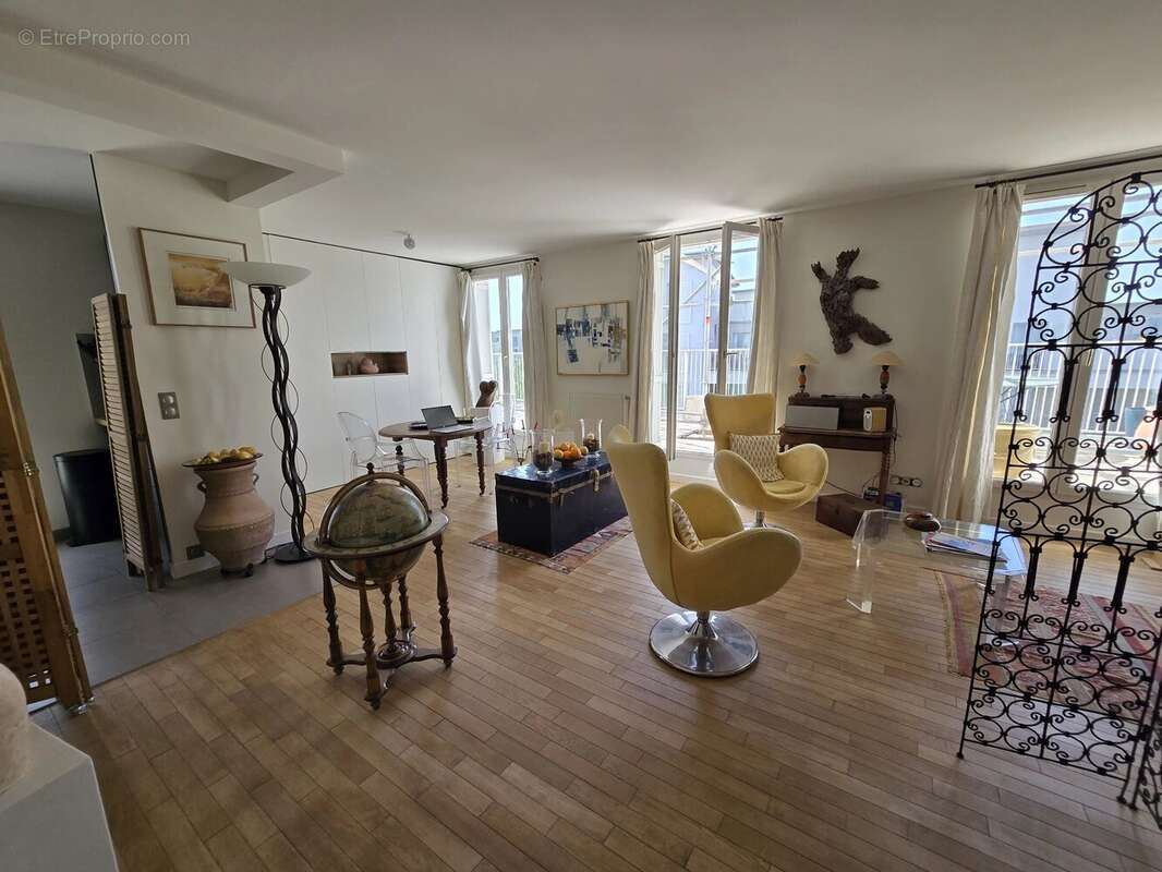 Appartement à BORDEAUX