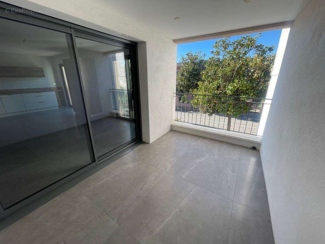 Appartement à SANARY-SUR-MER