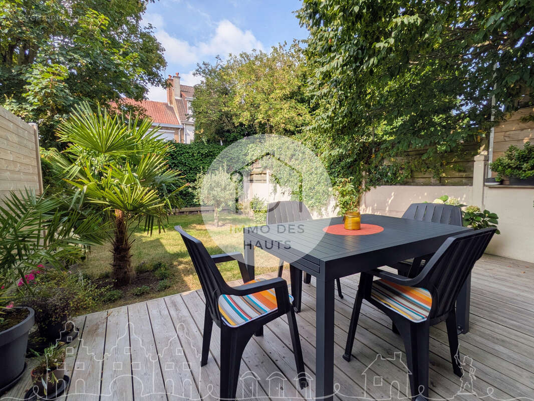 Maison familiale de 87 m2 en parfait état à Téteghem - photo 9