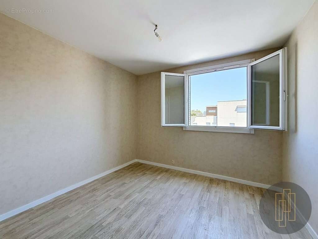 Appartement à LYON-8E