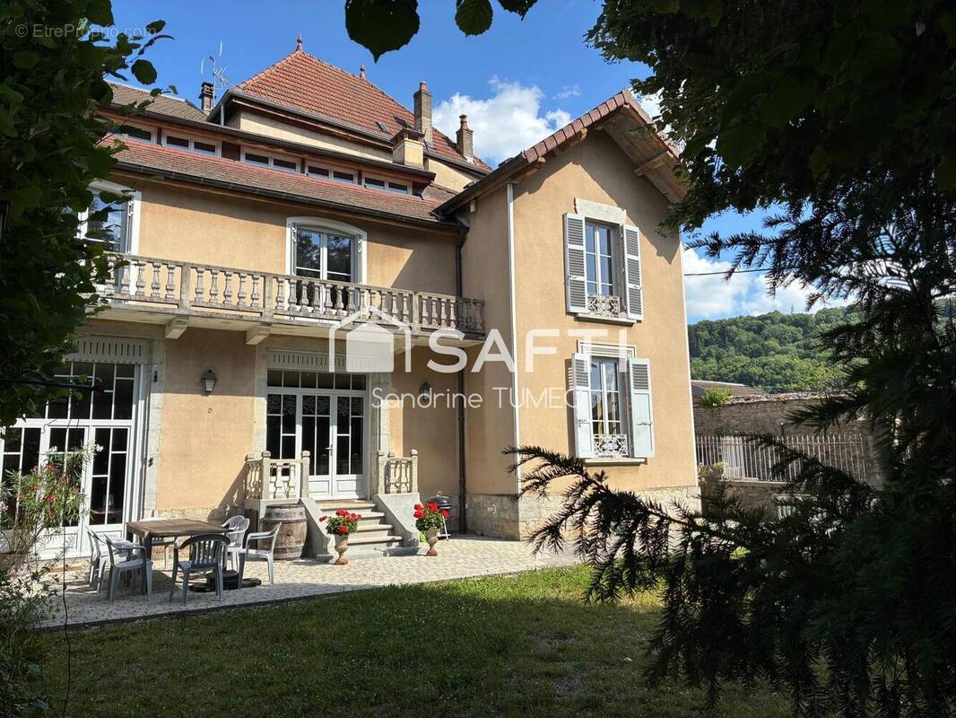 Photo 1 - Maison à ARBOIS