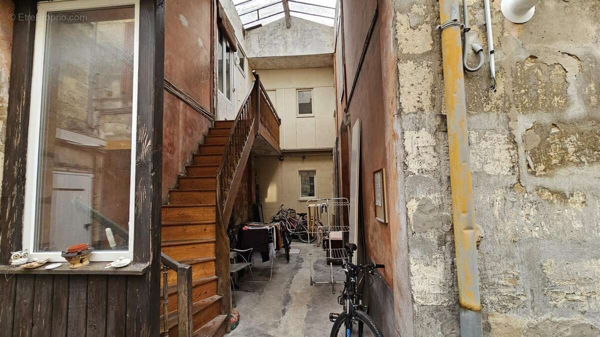 Appartement à BORDEAUX