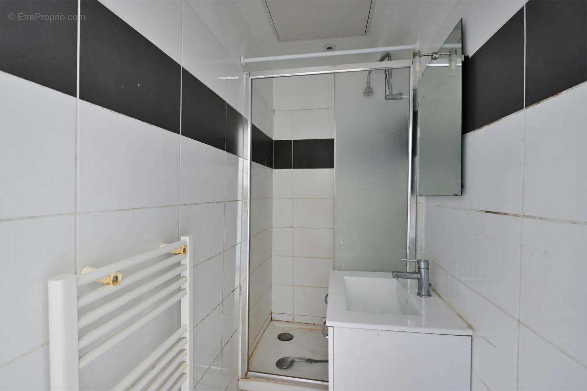 Appartement de 4 pièces de 81 m² à Marguerittes - photo 10