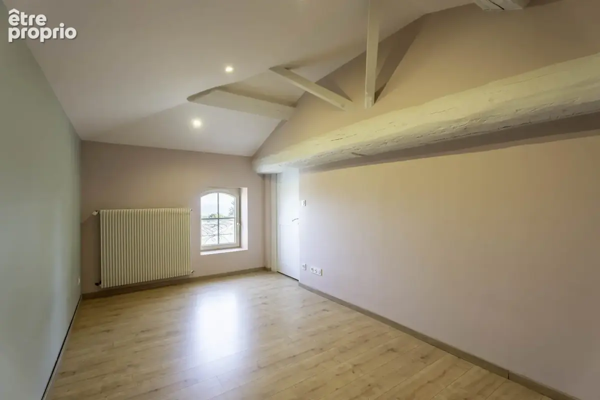 Au cœur de Lachassagne   Élégante maison bourgeoise avec jardin piscinable - secteur sécurisé - photo 16