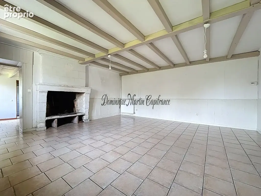 RUILLE SUR LOIR (72), maison 189m²- 7 pièces- terrains de 2845m²- garage- dépendances- puits - photo 4