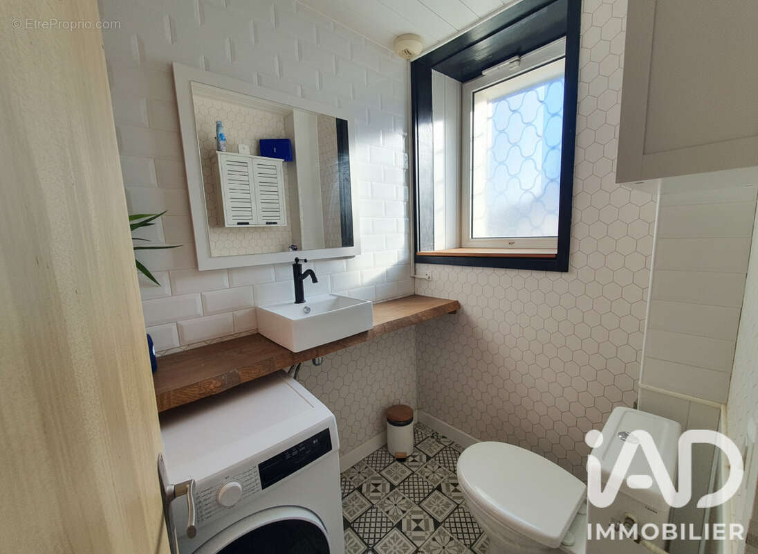 Maison 165 m² à Chasseneuil-Sur-Bonnieure  - photo 6