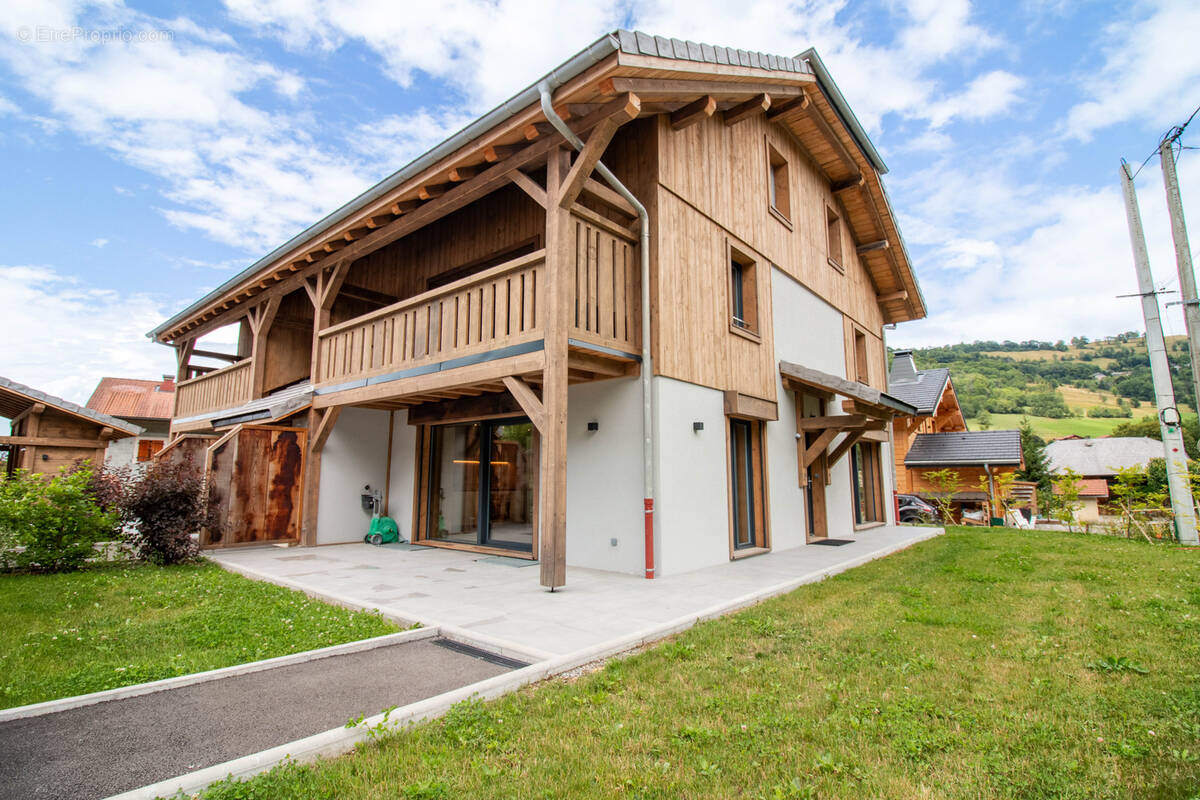 Appartement à BERNEX