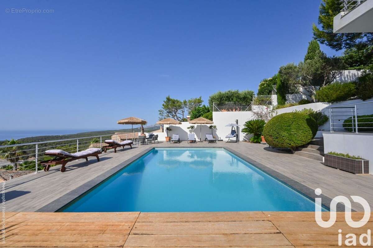 Photo 3 - Maison à CARNOUX-EN-PROVENCE