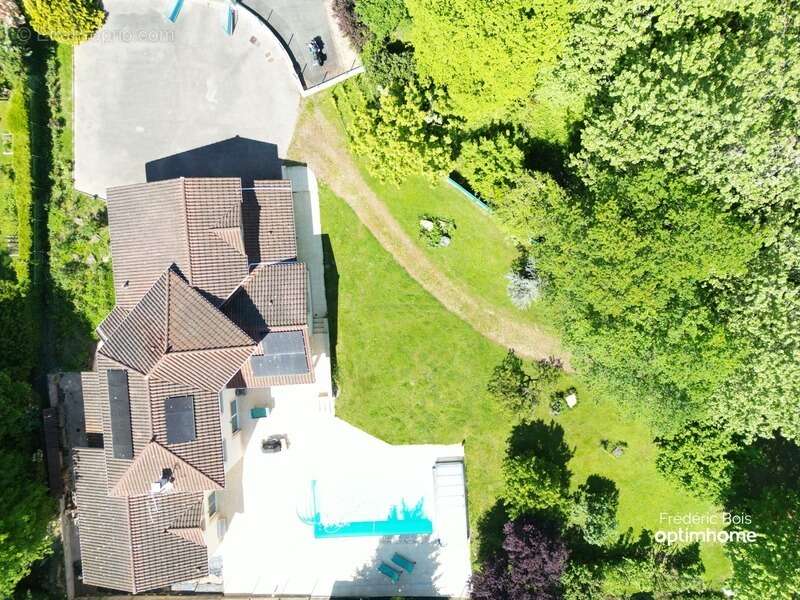 Maison à BELLEVILLE