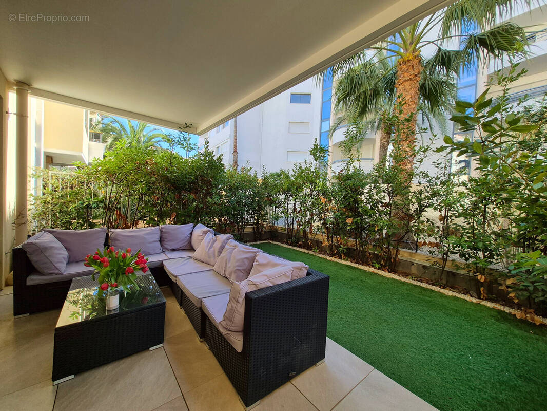 Appartement à CANNES