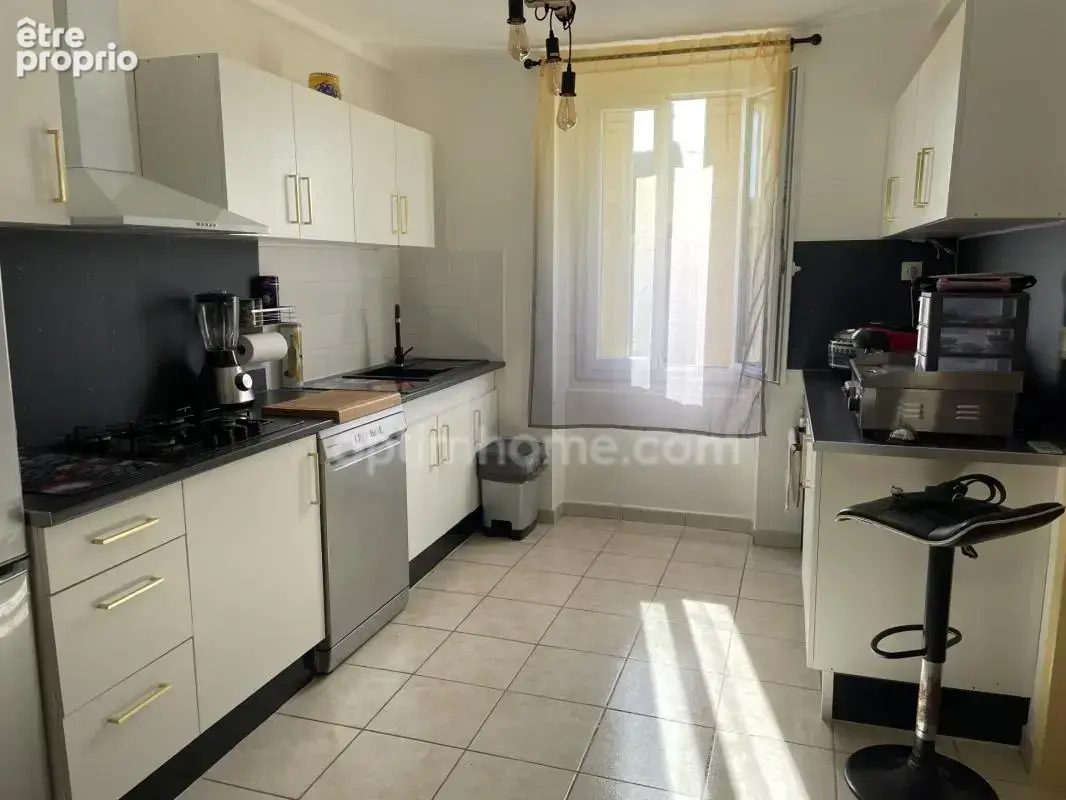 SOUESMES, Village de Sologne, Immeuble de rapport de trois appartements dont deux actuellement loués - photo 7
