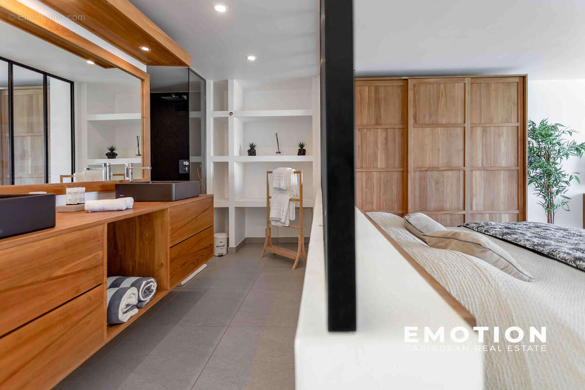 Maison à SAINT-MARTIN