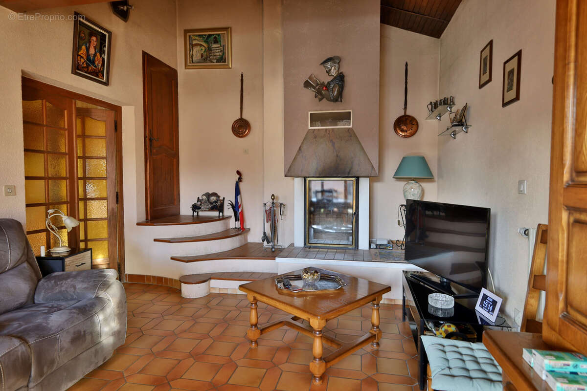 Maison à LUZINAY