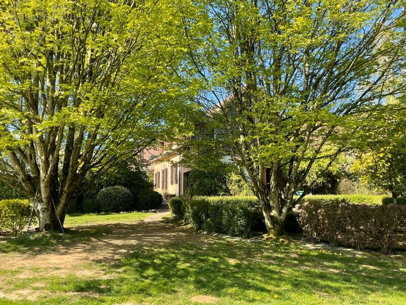 Maison à LA BAZOCHE-GOUET