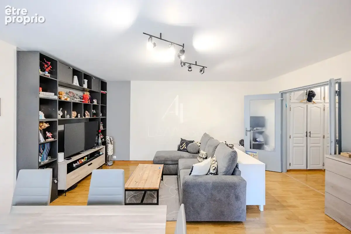 Appartement F3 - 77.61m2 - Lagny Sur Marne - photo 2
