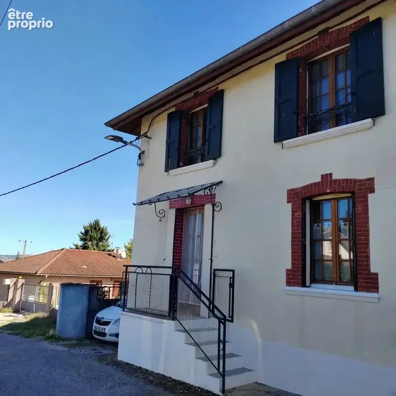 Maison St-Etienne-de-St Geoirs - photo 2