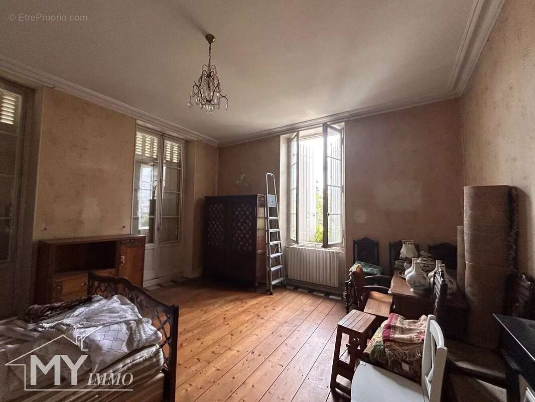 Maison à SAINTE-FOY-LA-GRANDE