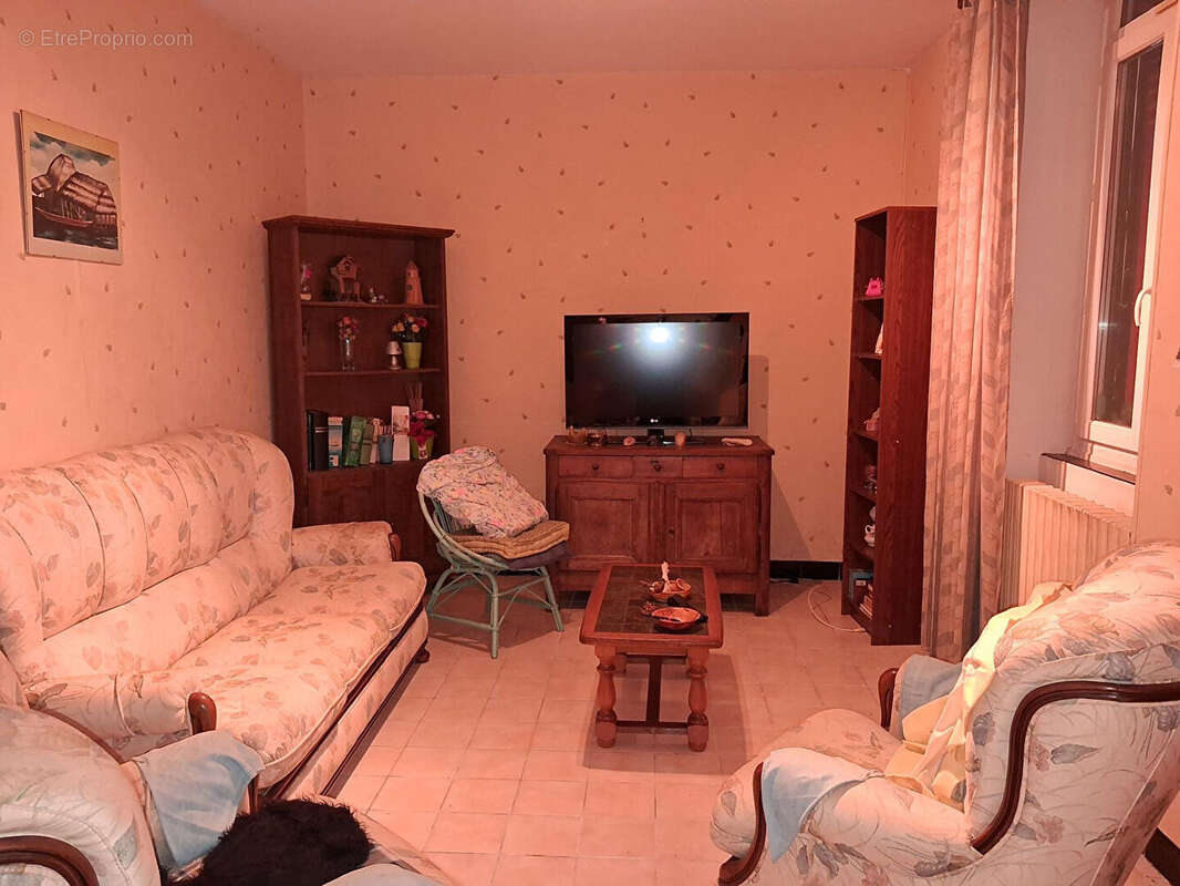 Maison à SAINT-ELOI