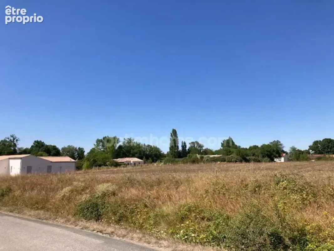 Terrain à vendre de 4 992,00 m² SAINT LOUP (17) - photo 9