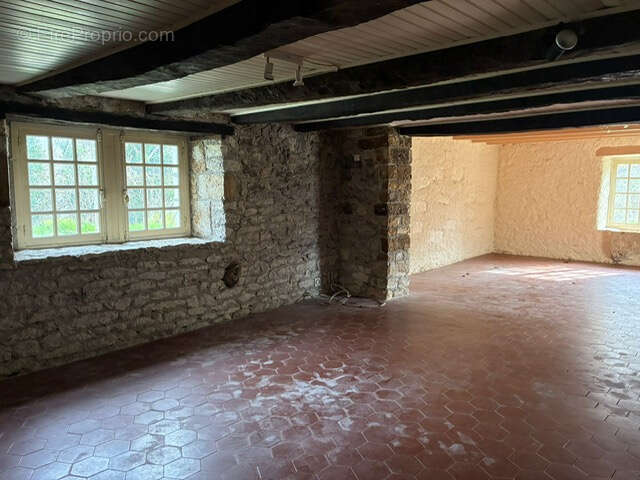 Maison à BAGAT-EN-QUERCY
