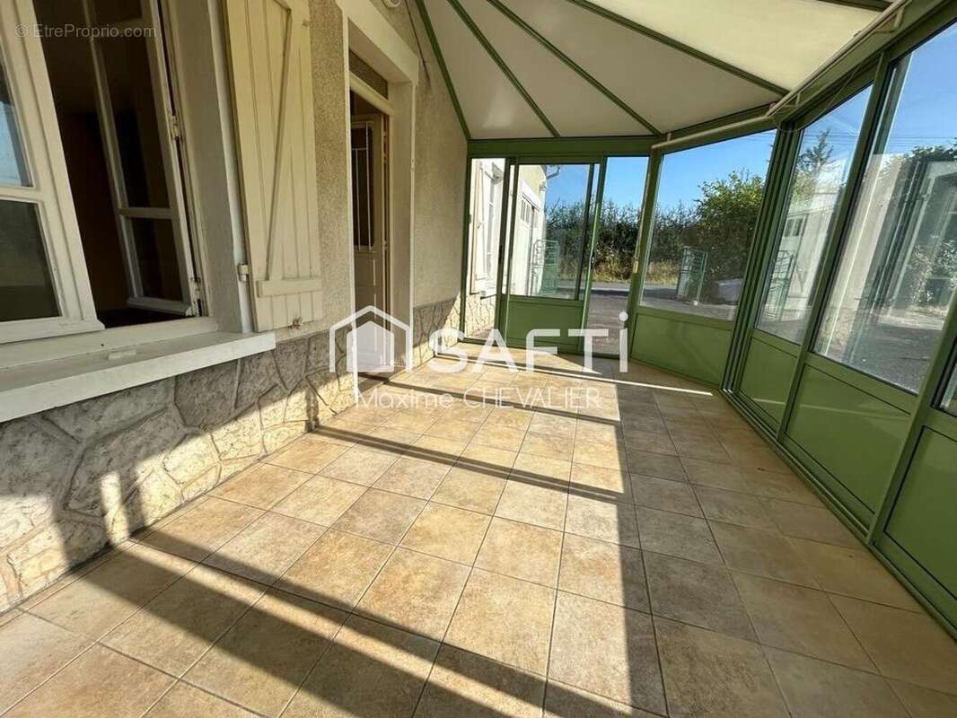 Photo 2 - Maison à MONTGIVRAY