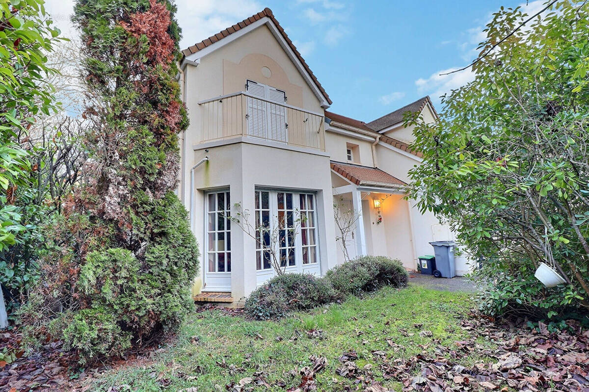 Maison à SAINT-GERMAIN-EN-LAYE