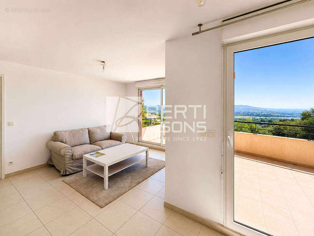 Exclusivité mandelieu, domaine bellevue 2 pièces 43,45 m² vue mer terrasse 16,55 m² - photo 7