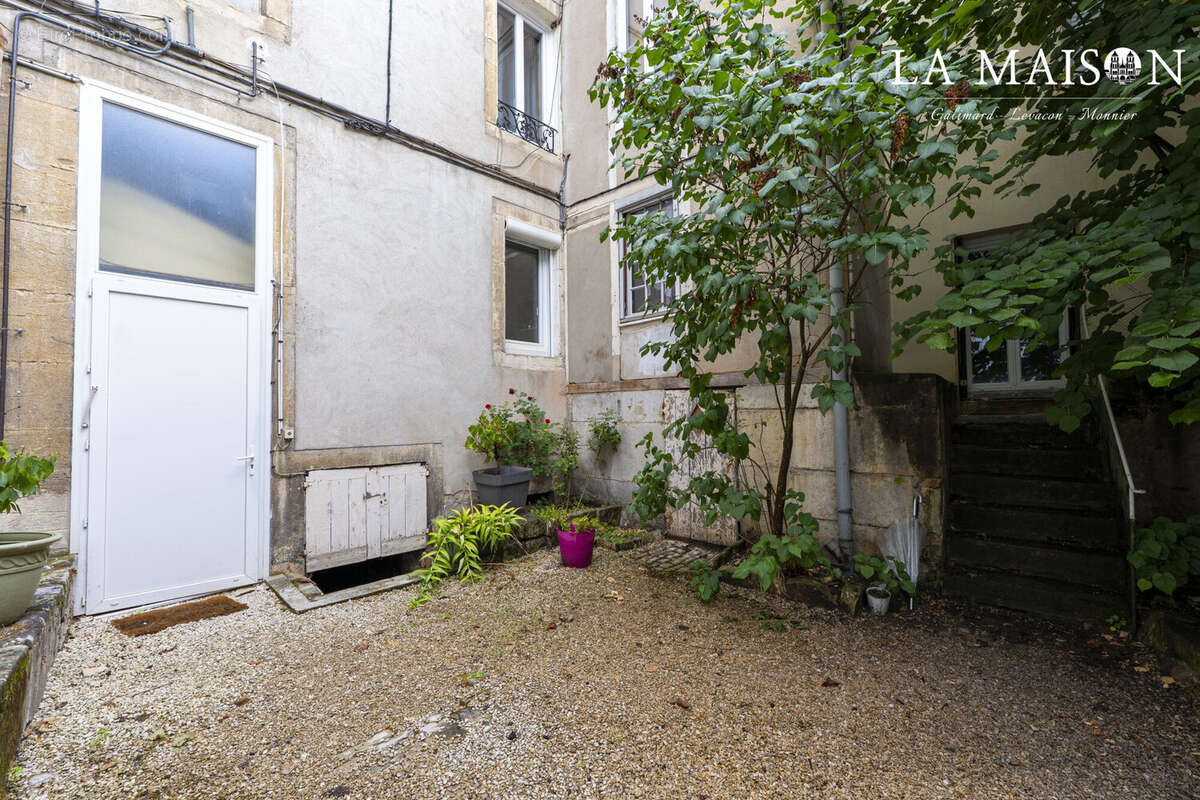 Appartement 32 m² à Dijon  - photo 9