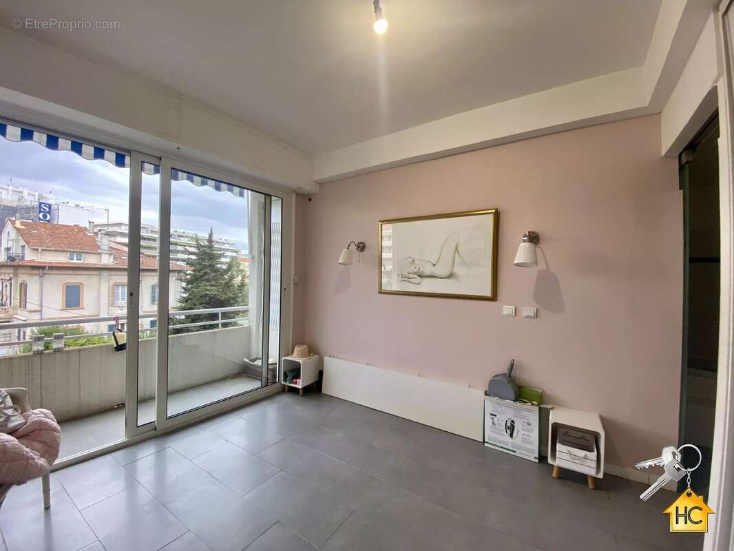 Appartement à CANNES