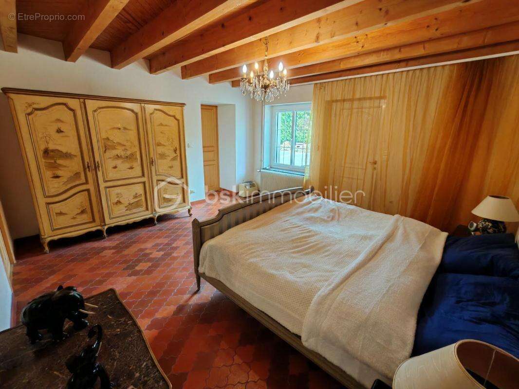 Maison à CHAVEYRIAT