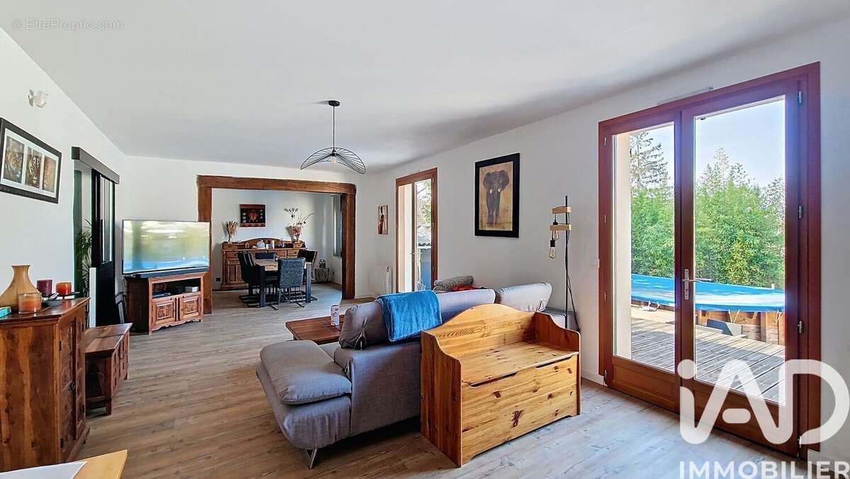 Photo 5 - Maison à SAINT-FARGEAU-PONTHIERRY