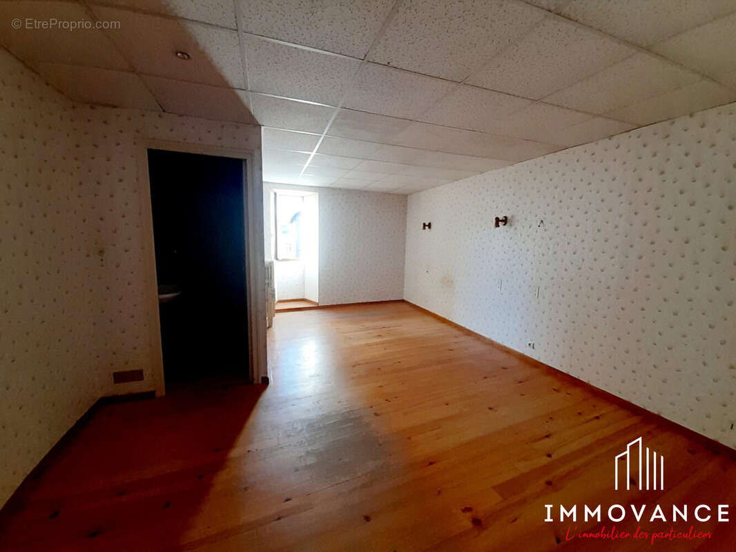 Maison à SAINT-ROME-DE-TARN