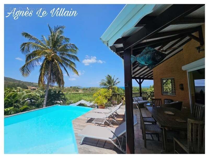 Maison à SAINTE-ROSE