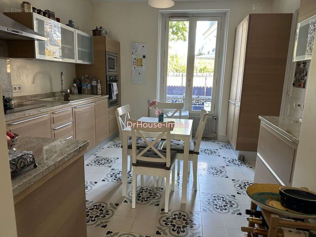 Maison à MANTES-LA-JOLIE