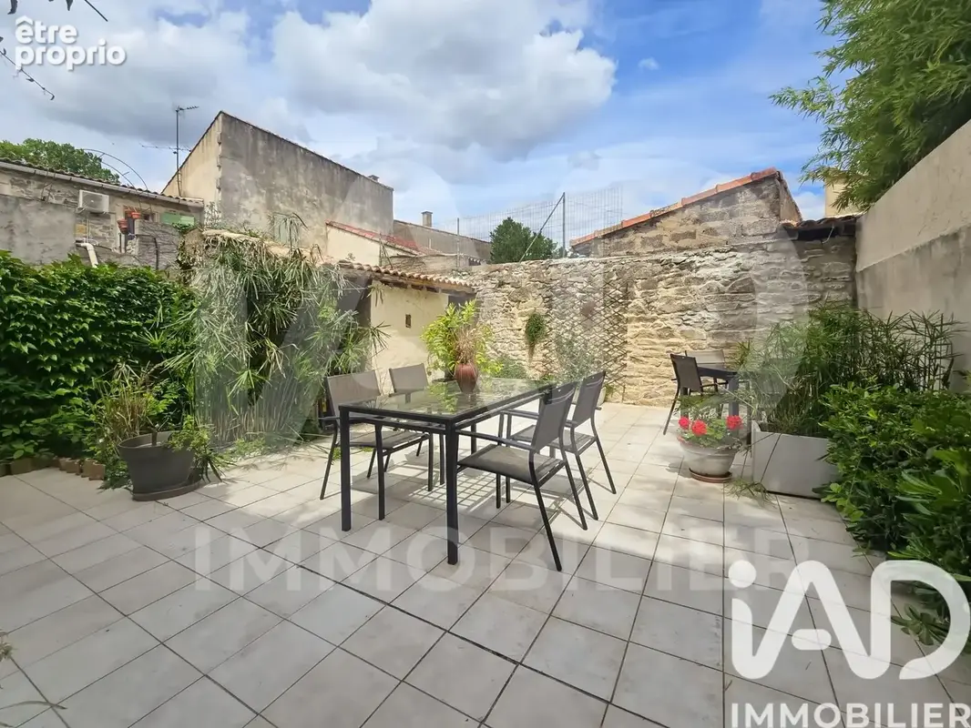 Photo 1 - Maison à RODILHAN