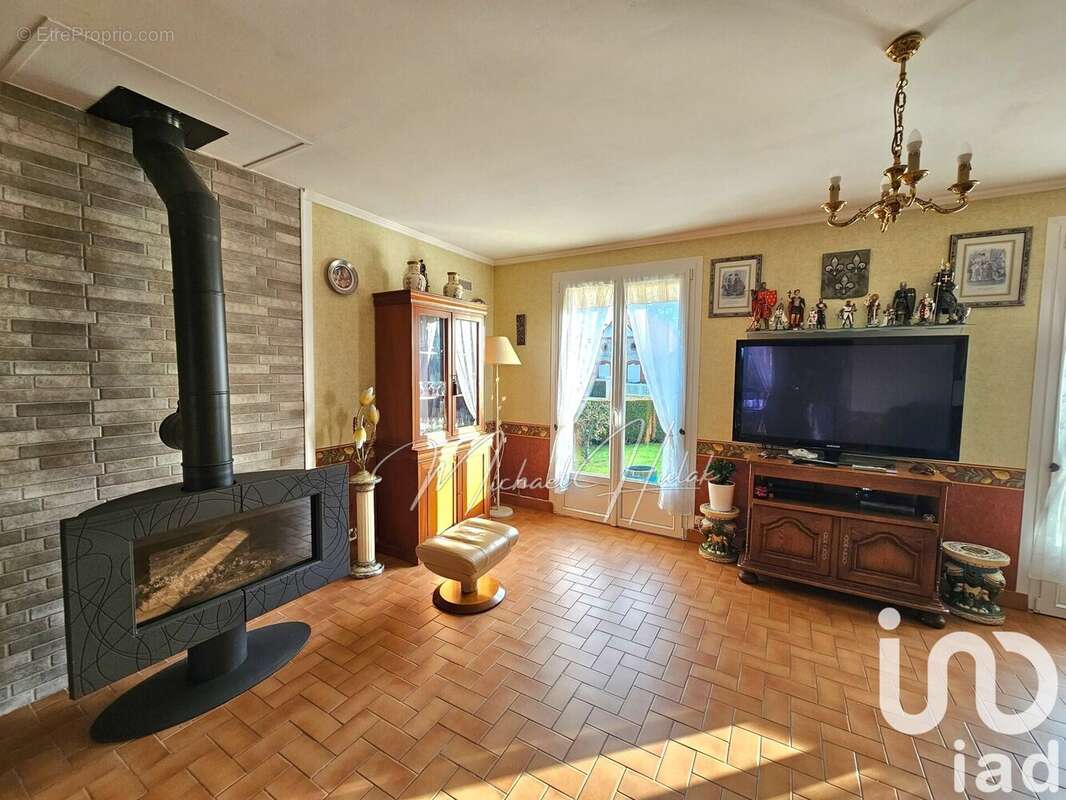 Photo 2 - Maison à MOUSSEAUX-LES-BRAY