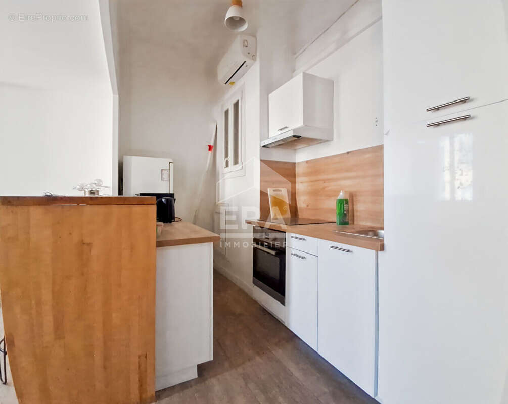 Appartement à MARSEILLE-2E