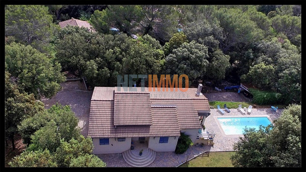 Maison à MUS
