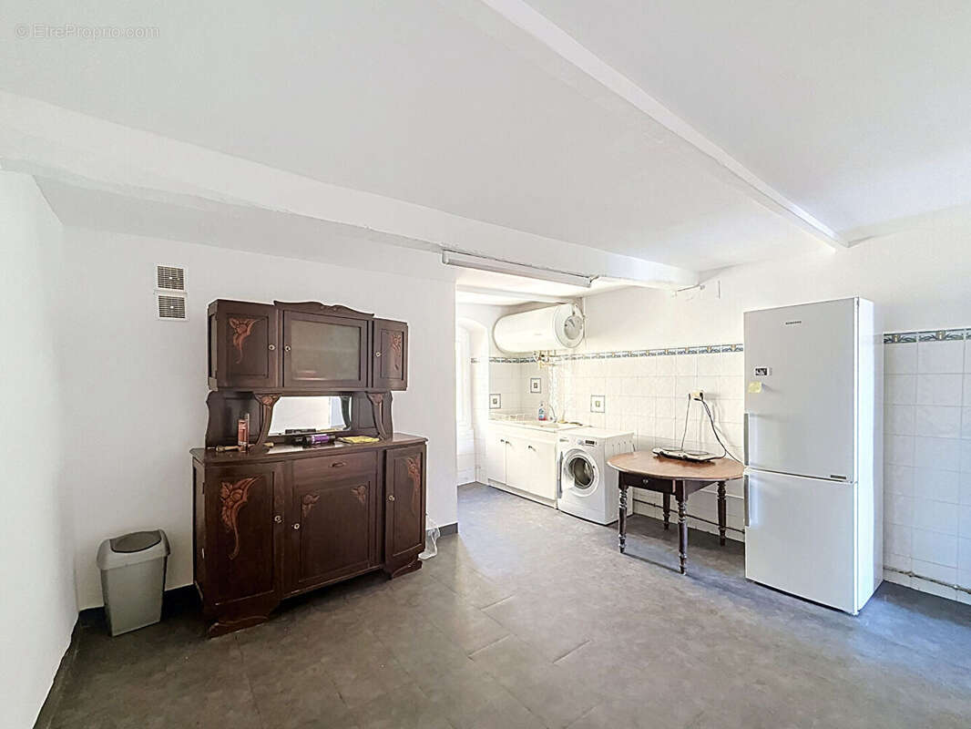 A vendre ! Appartement T4 de 118 m² au coeur du centre historique d'Ajaccio - photo 4