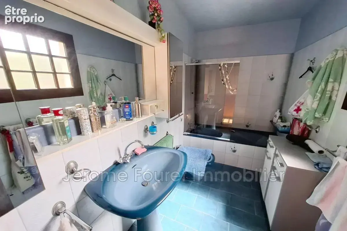 Maison d'habitation - photo 8