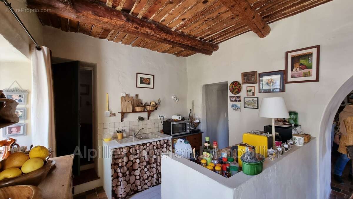 Maison à EYGALIERES