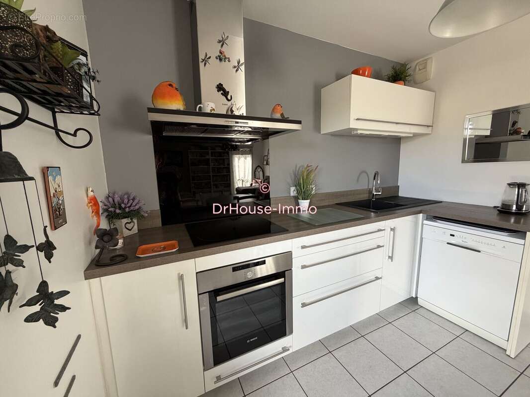 Appartement 82 m² à Fareins  - photo 3